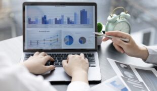 10 Must-Have Online Marketing Tools for Affiliate Marketers